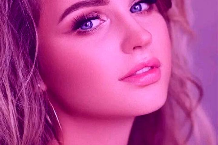Nora, 37, a dark blonde blue-eyed ebony companion based in Lepai. Offering Couples, Girlfriend Experience, Dinner Date. Available for incall and outcall, ove...