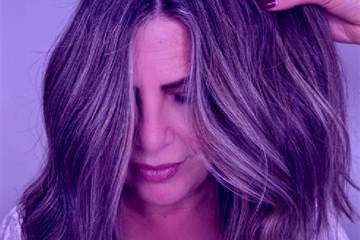 Nora, 37, a dark blonde grey-eyed mediterranean companion based in Hunenberg. Offering Dinner Date, Erotic Massage, Striptease. Available for incall and outc...