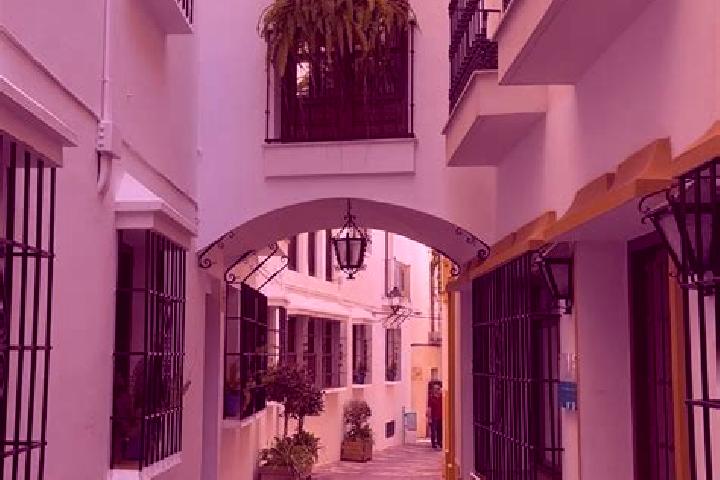 Nora, 37 — Escort in Benasau, Spain