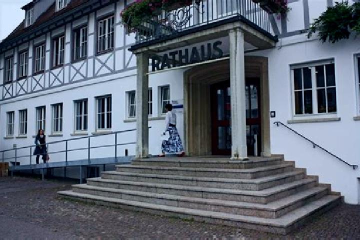 Nora, 37 — Escort in Leinfelden-Echterdingen, Germany