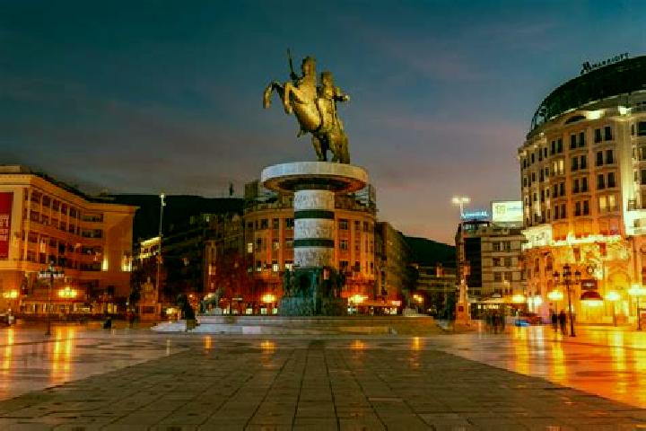 Nora, 37 — Escort in Lisicani, North Macedonia