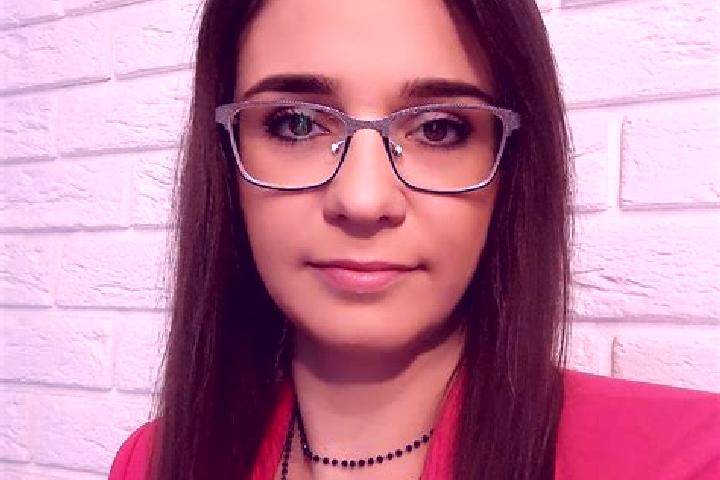 Nora, 37 — Escort in Moszczenica, Poland