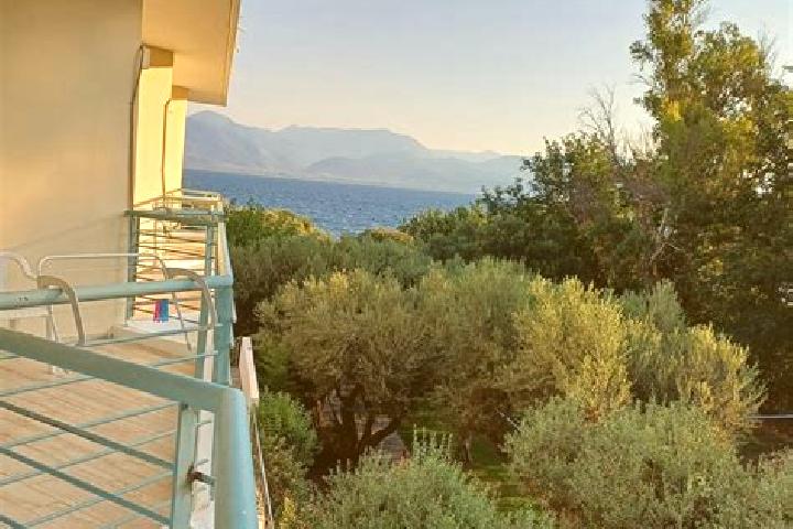 Nora, 38 — Escort in Psathopyrgos, Greece