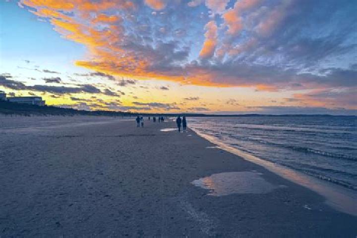 Nora, 38 — Escort in Szczerbice, Poland