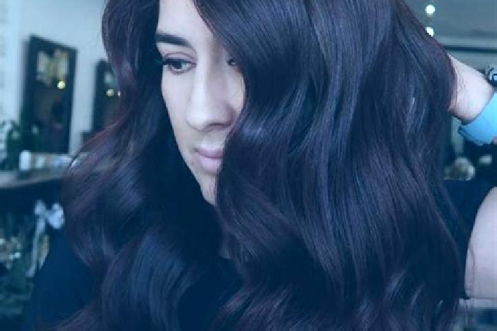 Nora, 39, a auburn dark-eyed middle eastern companion based in Legde. Offering Erotic Massage, Girlfriend Experience, GFE, Roleplay, Striptease. Available fo...