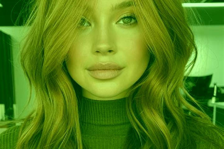 Nora, 39, a auburn grey-eyed middle eastern companion based in Presnenskiy. Offering Roleplay, Party Girl, Travel Companion. Available for incall and outcall...