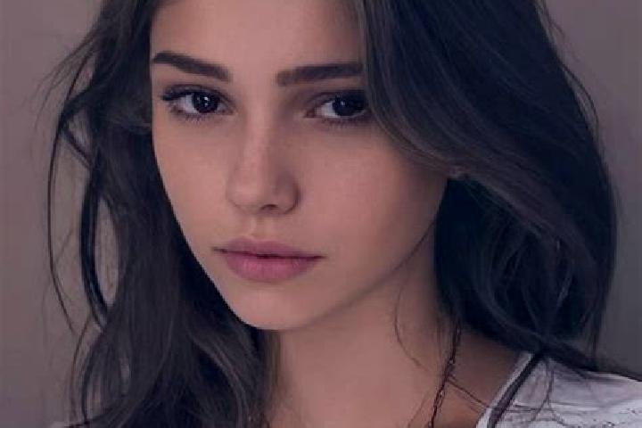 Nora, 39, a chestnut grey-eyed slavic companion based in Jangaon. Offering Roleplay, Party Girl, Striptease, A-Level. Available for incall and outcall, overn...