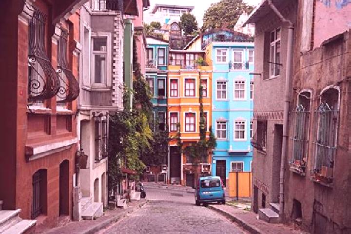 Nora, 39 — Escort in Balat, Turkey
