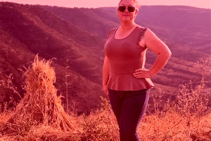 Nora, 39 — Escort in Cicacalco, Mexico
