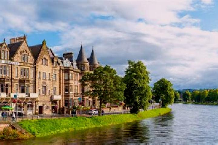 Nora, 39 — Escort in Inverness, United States