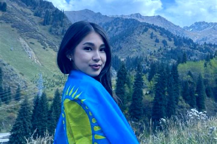 Nora, 39 — Escort in Krasnogorskiy, Kazakhstan