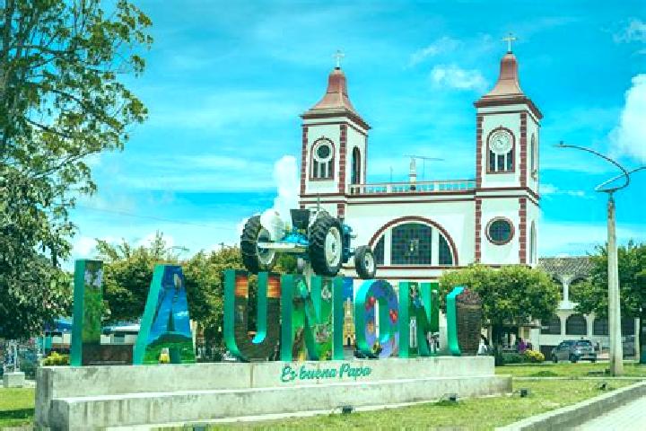 Nora, 39 — Escort in La Union, Mexico
