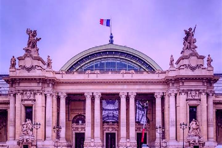 Nora, 39 — Escort in Le Palais, France