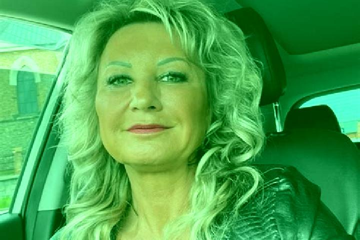 Nora, 39 — Escort in Steti, Czech Republic