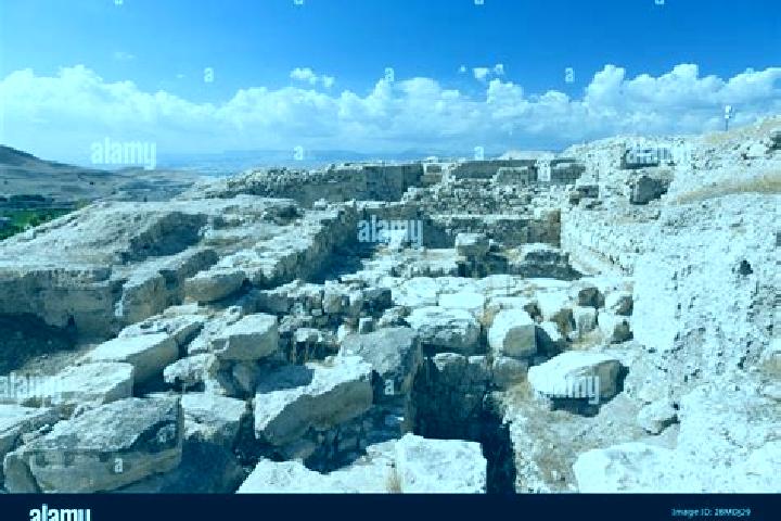 Nora, 39 — Escort in Tabaqat Fahl, Jordan