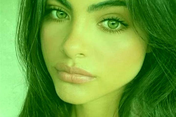 Nova, 20, a auburn dark-eyed indian companion based in Trento. Offering BDSM, GFE, Erotic Massage. Available for incall and outcall, day and evening dates.