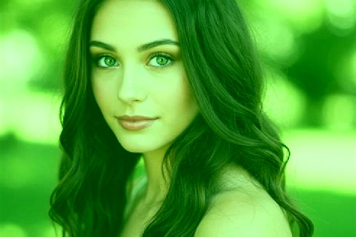 Nova, 20, a black brown-eyed middle eastern companion based in Cobbitty. Offering Dinner Date, Party Girl, Deep French Kissing, BDSM, CIM. Available for inca...