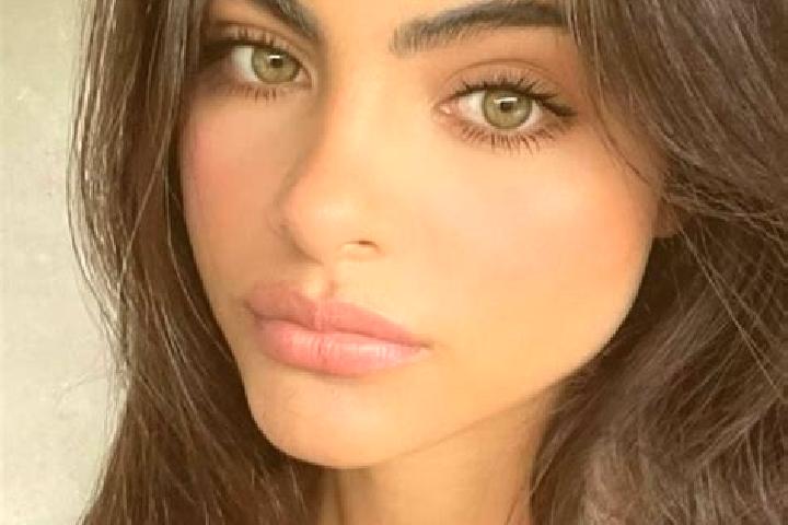 Nova, 20, a black dark-eyed indian companion based in La Libertad. Offering Dinner Date, Party Girl, Couples, CIM, BDSM. Available for incall and outcall, da...