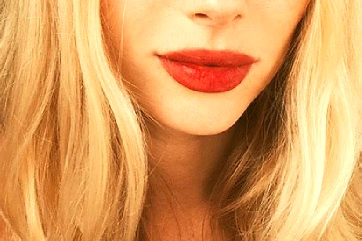 Nova, 20, a blonde dark-eyed caucasian companion based in Macario J. Gomez [Colonia]. Offering Deep French Kissing, Prostate Massage, Massage. Available for ...