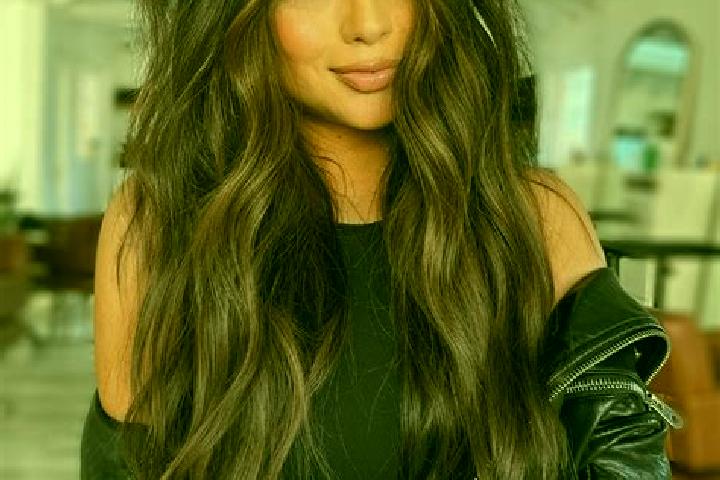 Nova, 20, a brunette dark-eyed mixed companion based in Qazi Jahan. Offering Striptease, Dinner Date, Travel Companion, Massage. Available for incall and out...
