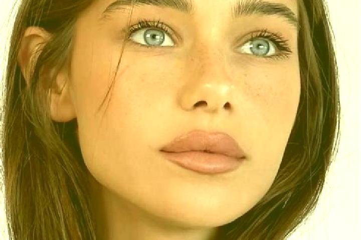 Nova, 20, a brunette grey-eyed caribbean companion based in Slobodyshche. Offering Duos, A-Level, Tantra. Available for incall and outcall, overnight booking...
