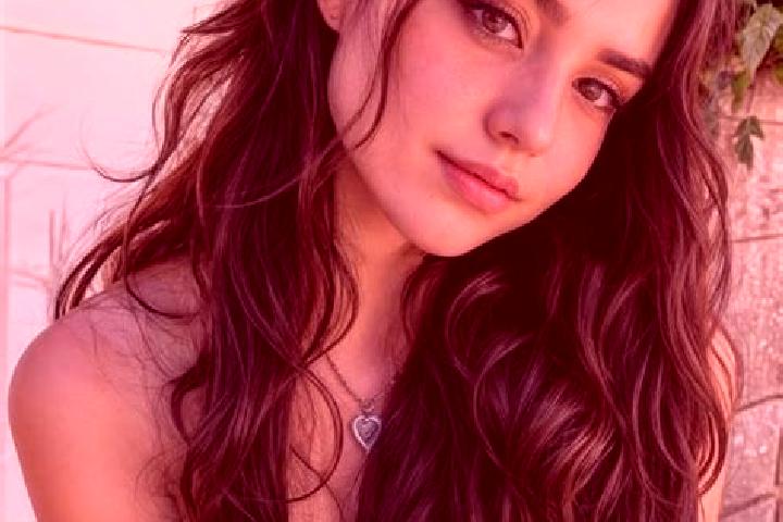 Nova, 20, a brunette hazel-eyed caribbean companion based in Lower Doon. Offering Girlfriend Experience, Roleplay, Overnight, GFE. Available for incall and o...