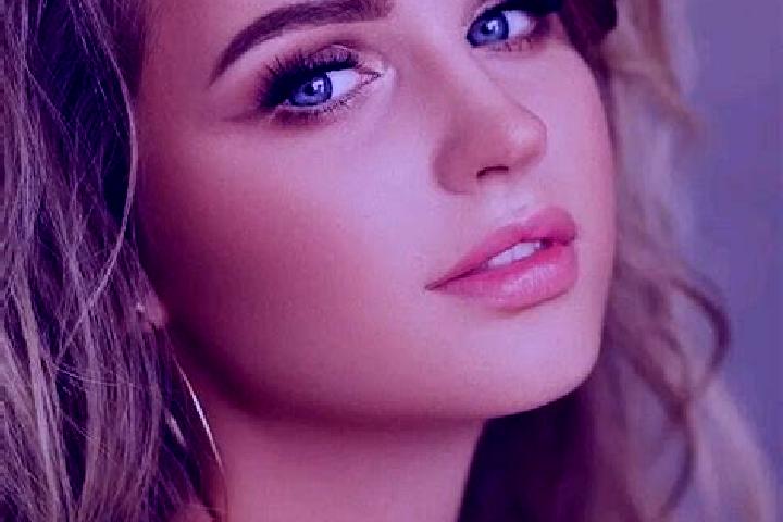 Nova, 20, a dark blonde blue-eyed european companion based in Santo Antonio do Jacinto. Offering 69, Party Girl, A-Level. Available for incall and outcall, d...