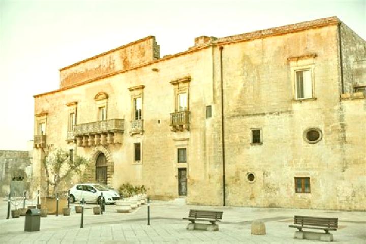 Nova, 20 — Escort in Caprarica di Lecce, Italy