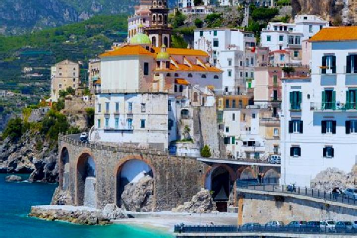 Nova, 20 — Escort in Fenegro, Italy