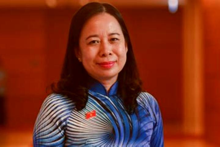 Nova, 20 — Escort in GJong Xuan, Vietnam