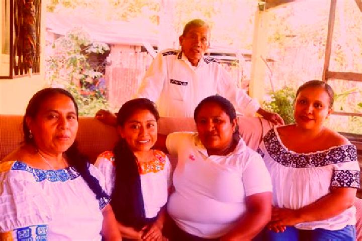 Nova, 20 — Escort in Poptun, Guatemala