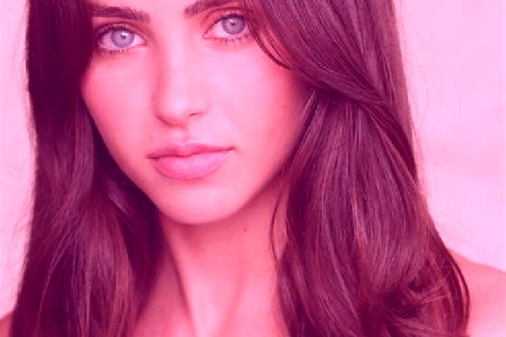 Nova, 21, a auburn brown-eyed latina companion based in Gravouna. Offering Erotic Massage, 69, Overnight, Roleplay, BDSM. Available for incall and outcall, d...