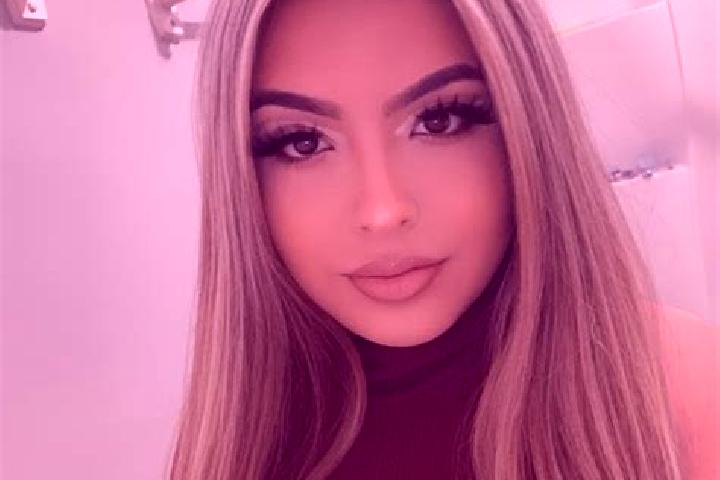 Nova, 21, a blonde brown-eyed latina companion based in Hargeysa. Offering Striptease, BDSM, A-Level. Available for incall and outcall, overnight bookings av...