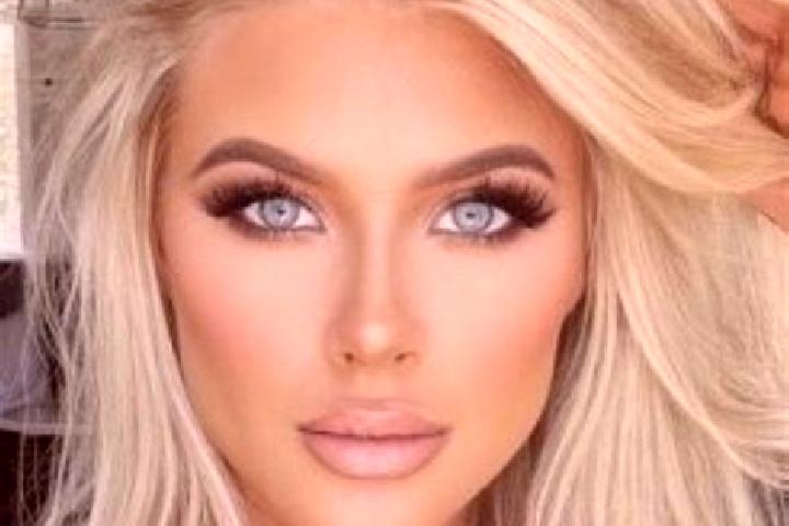 Nova, 21, a platinum blonde grey-eyed indian companion based in El Tigre. Offering Tantra, Prostate Massage, Deep French Kissing, CIM. Available for incall a...