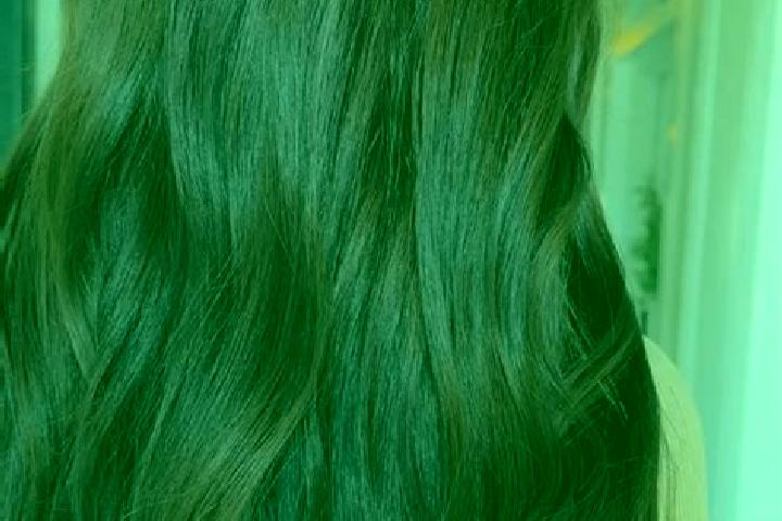 Nova, 21, a red brown-eyed slavic companion based in Qillin. Offering Erotic Massage, Girlfriend Experience, Striptease, Roleplay. Available for incall and o...