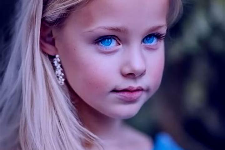 Nova, 22, a blonde blue-eyed asian companion based in Schaafheim. Offering Girlfriend Experience, Massage. Available for incall and outcall, overnight bookin...