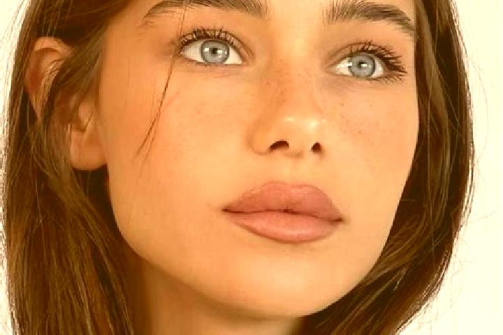 Nova, 22, a brunette brown-eyed middle eastern companion based in Anadoluhisari. Offering A-Level, Duos, Fetish. Available for incall and outcall, day and ev...