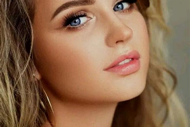 Nova, 22, a dark blonde blue-eyed ebony companion based in Englishtown. Offering Prostate Massage, OWO, CIM, Erotic Massage. Available for incall and outcall...