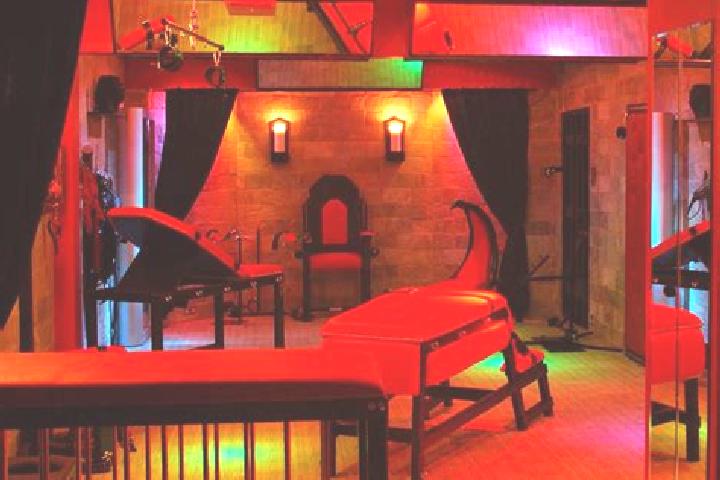Nova, 22, a red brown-eyed european companion based in Castegnato. Offering Erotic Massage, A-Level, Roleplay, BDSM, Fetish. Available for incall and outcall...