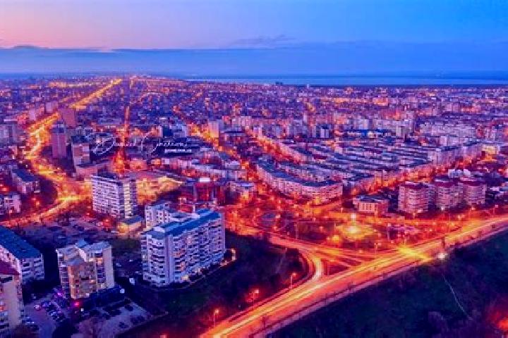 Nova, 22 — Escort in Draganesti, Romania