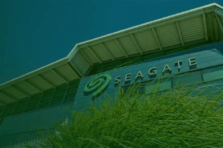 Nova, 22 — Escort in Seagate, United States