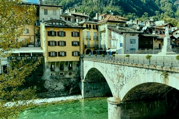 Nova, 22 — Escort in Varallo, Italy