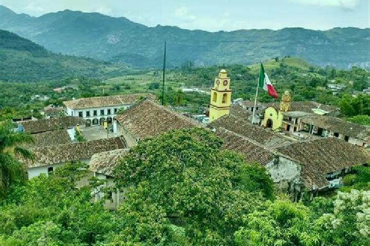Nova, 22 — Escort in Xochitlan Todos Santos, Mexico