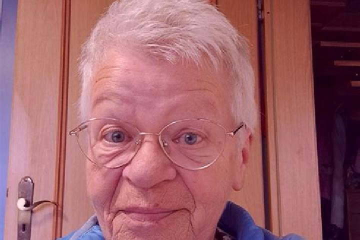 Nova, 22 — Escort in Zarrendorf, Germany