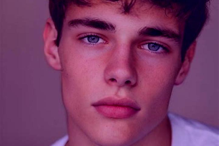 Nova, 23, a auburn brown-eyed caucasian companion based in Torrecilla en Cameros. Offering Domination, BDSM, Duos. Available for incall and outcall, day and ...