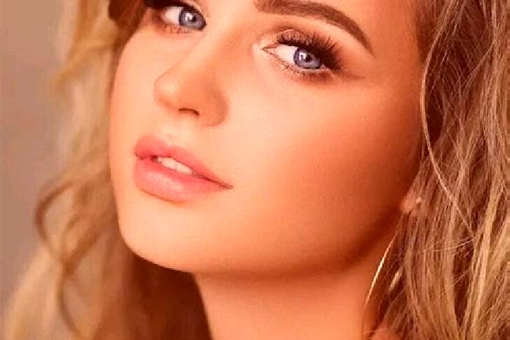Nova, 23, a dark blonde blue-eyed european companion based in Annamalainagar. Offering OWO, Striptease, 69. Available for incall and outcall, day and evening...