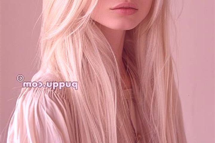 Nova, 23, a platinum blonde hazel-eyed mediterranean companion based in Arzua. Offering Erotic Massage, Domination, OWO, A-Level. Available for incall and ou...