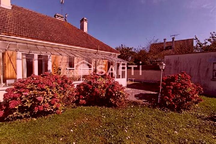 Nova, 23 — Escort in Herouvillette, France