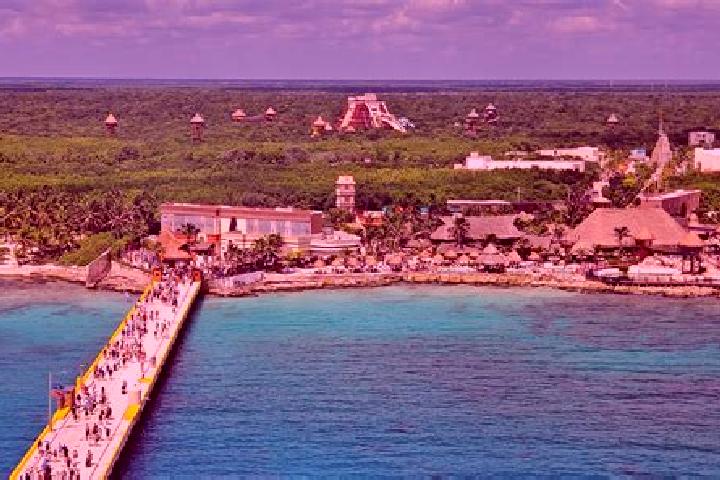 Nova, 23 — Escort in Mahahual, Mexico