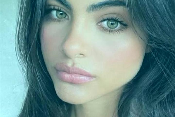 Nova, 24, a black green-eyed indian companion based in Akmene. Offering Dinner Date, Overnight, Roleplay, 69. Available for incall and outcall, overnight boo...